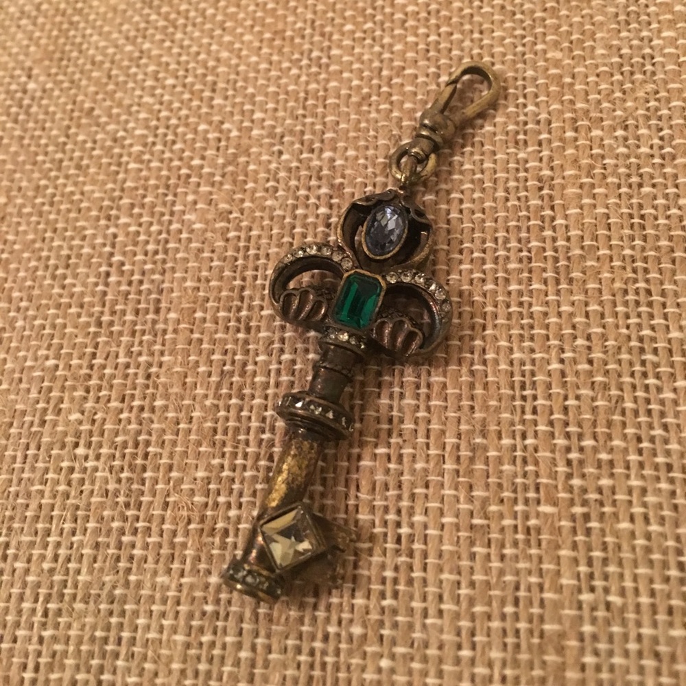 Chloe + Isabel Tresors Decorative Key Charm